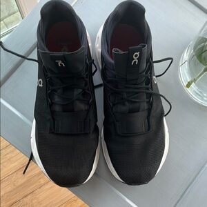 On Running Men's Black Running Shoes